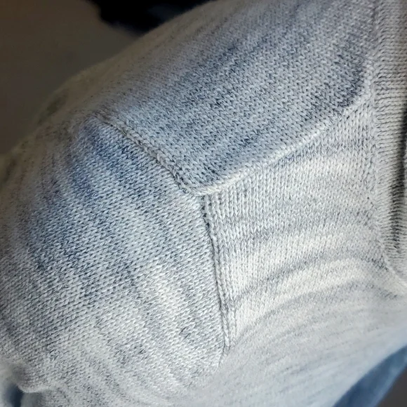Dakini Grey Knitted Sweater (M) - Picture 6 of 8